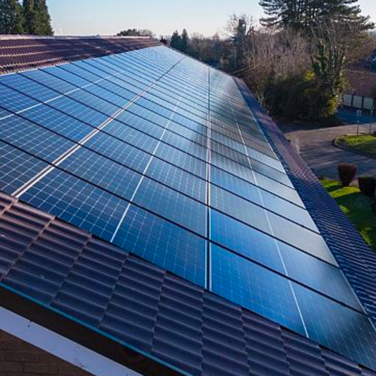 UK’s solar panel system cuts energy costs in half